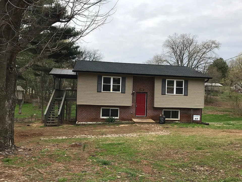 334 Hawkins Rd