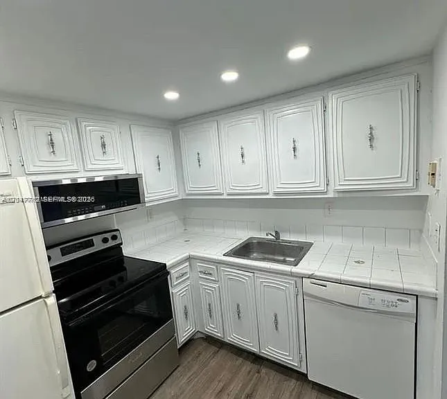 492 NW 165th Street Rd #C415 — Photo 6