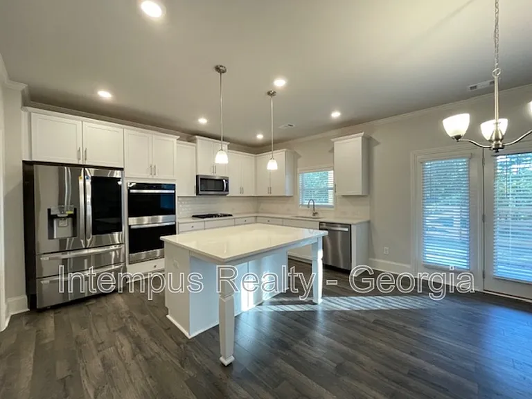 44 Garnet Dr — Photo 5