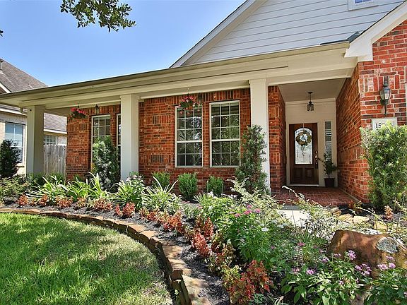 4th image of 15906 Flowercroft Ct