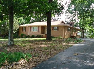 922 E Main St, Duncan, SC 29334