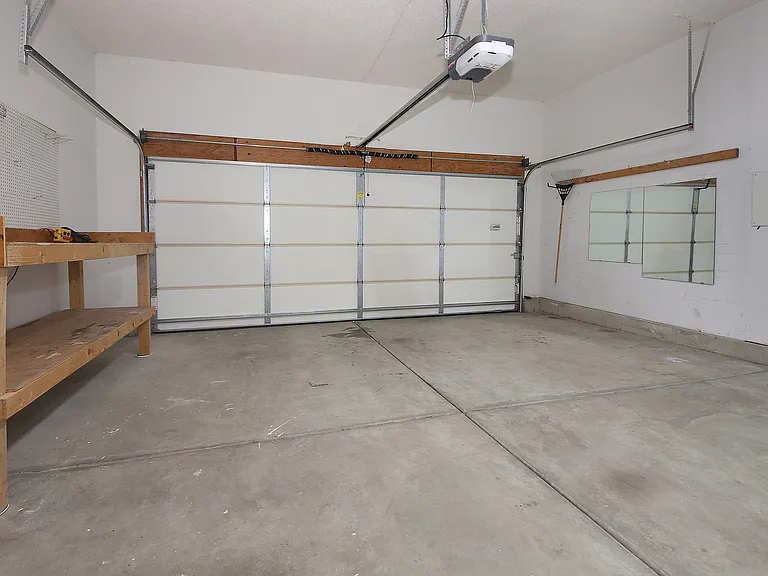 7518 Stephenville Rd — Photo 17