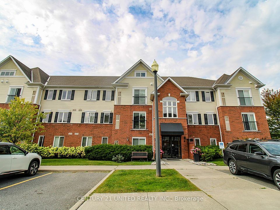 1st image of 300 Spillsbury Dr #109