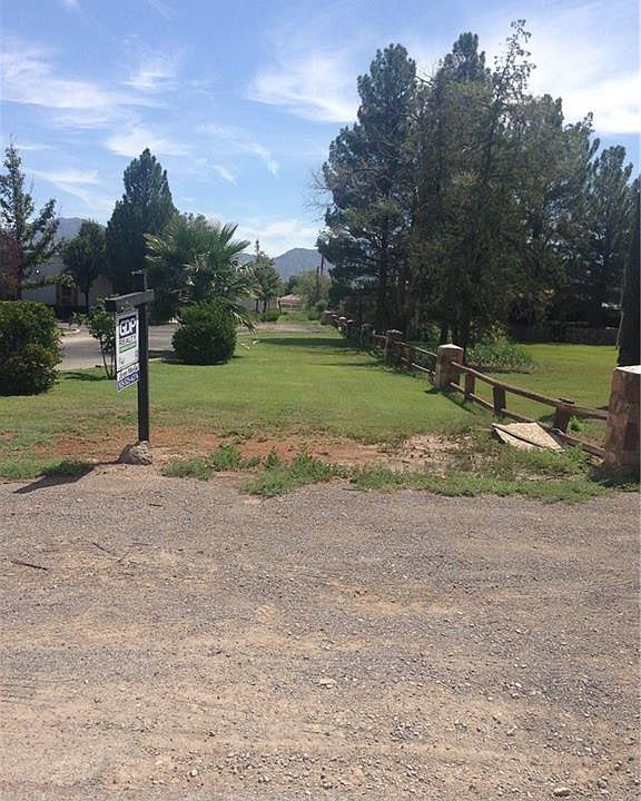1st image of 5030 Country Club Pl