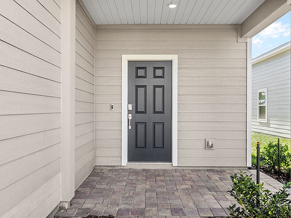 3rd image of 51 Mission Cove Cir