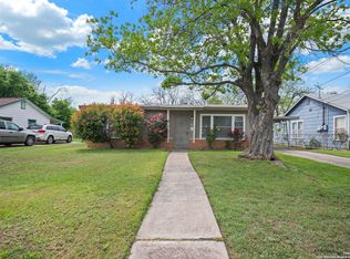 211 Midland Dr, San Antonio, TX 78219