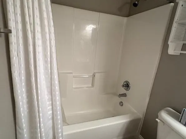 3468 Clays Mill Rd, Lexington, KY 40503