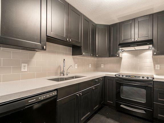5th image of 3497 W Chevaux Dr