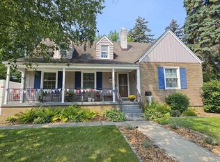 22045 Cyman Ave, Warren, MI 48091