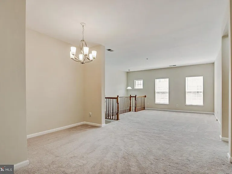 43028 Old Gallivan Ter — Photo 7