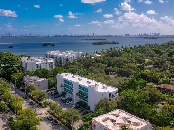 652 NE 63rd St APT 204, Miami, FL 33138