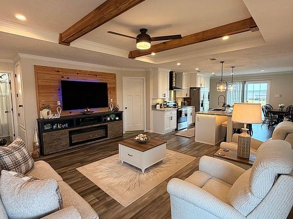 3100 Pioneer Dr LOT 33