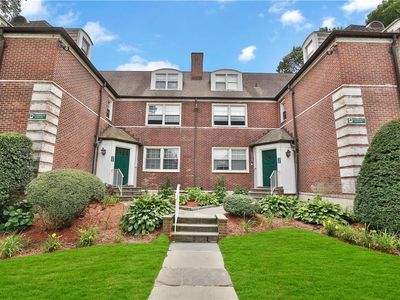 13 Campus Place #2A, Scarsdale, NY, 10583