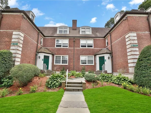 13 Campus Place #2A, Scarsdale, NY 10583