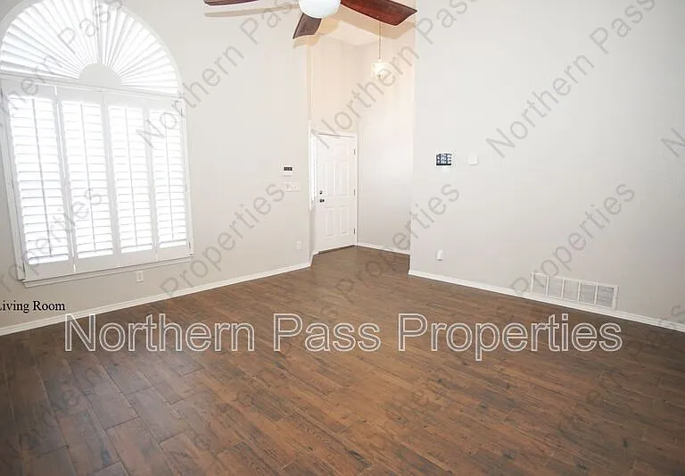 3060 Tierra Humeda Dr — Photo 4