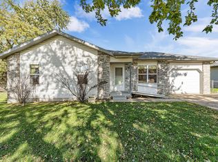 515 Lindsey Street, Marshfield, MO 65706
