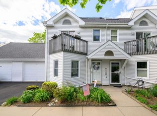 Damon Place, Hull, MA 02045