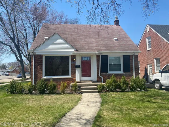 1301 Nightingale St, Dearborn, MI 48128