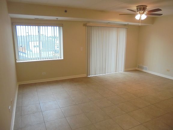 3rd image of 7316 40th St APT 3D