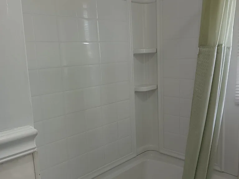 1410 1/2 Pine Way #B — Photo 11