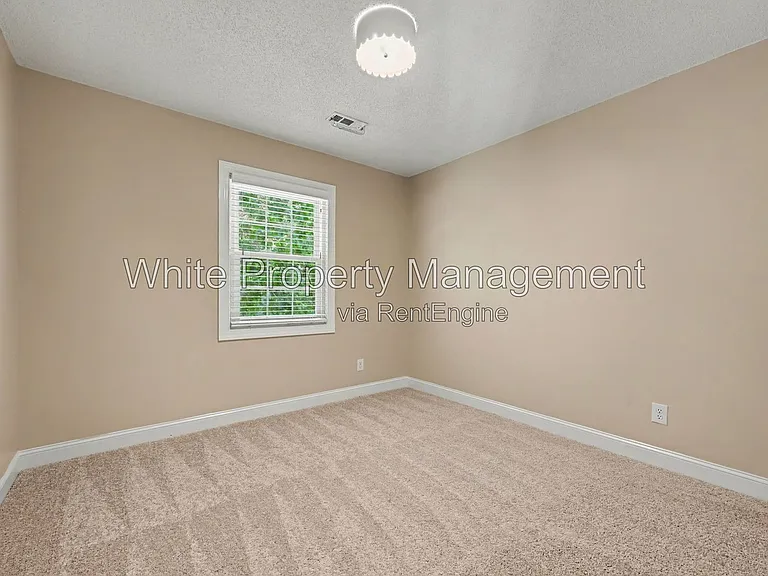 9201 Hanworth Trace Dr — Photo 16