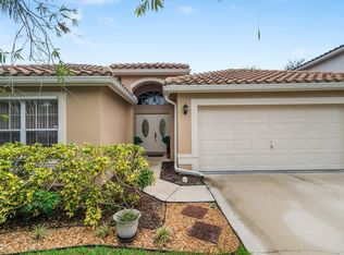 10946 Crescendo Cir, Boca Raton, FL 33498