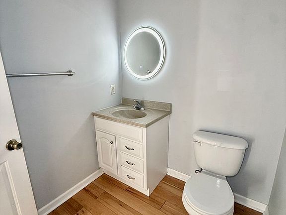 4th image of 3254 Berwyn Pl APT 1