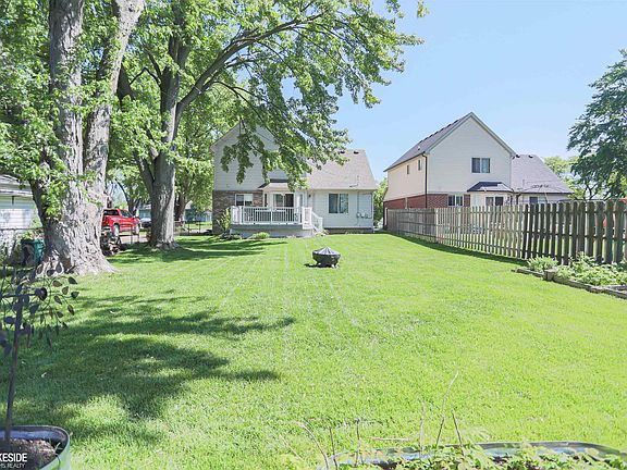 5th image of 23400 Joy Rd