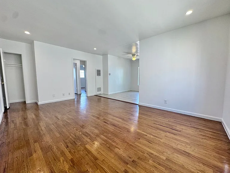 3419 Club Dr — Photo 21