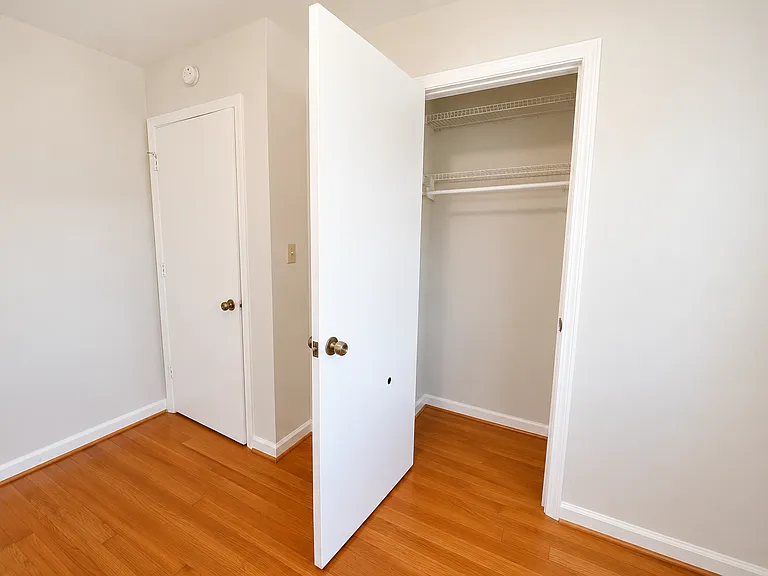 303 Rutherford Ave NW — Photo 19