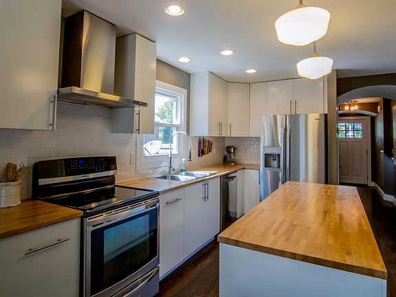 5th image of 411 Saint Francis Ave