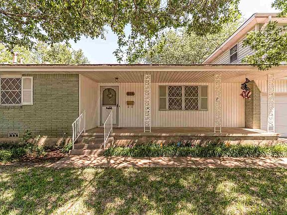 2nd image of 1106 W 3 A St