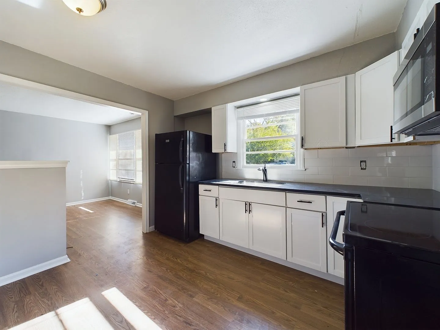 3 Bedroom 1 bath home — Photo 3