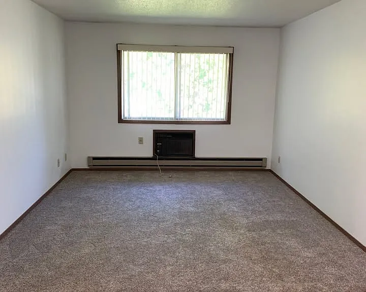 224 Liberty St — Photo 3