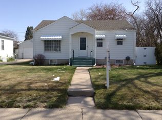 1308 Country Club Ave, Cheyenne, WY 82001