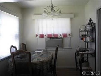 4th image of 2596 Lawrence Ave
