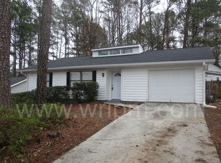 6774 Branch Dr, Rex, GA 30273