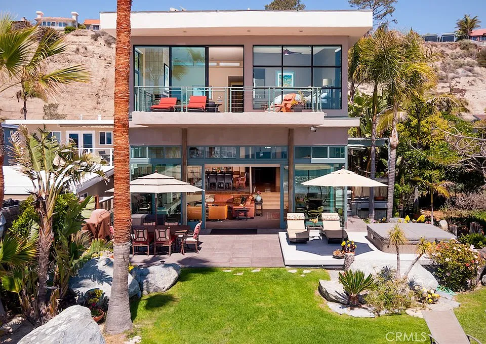 35121 Beach Rd