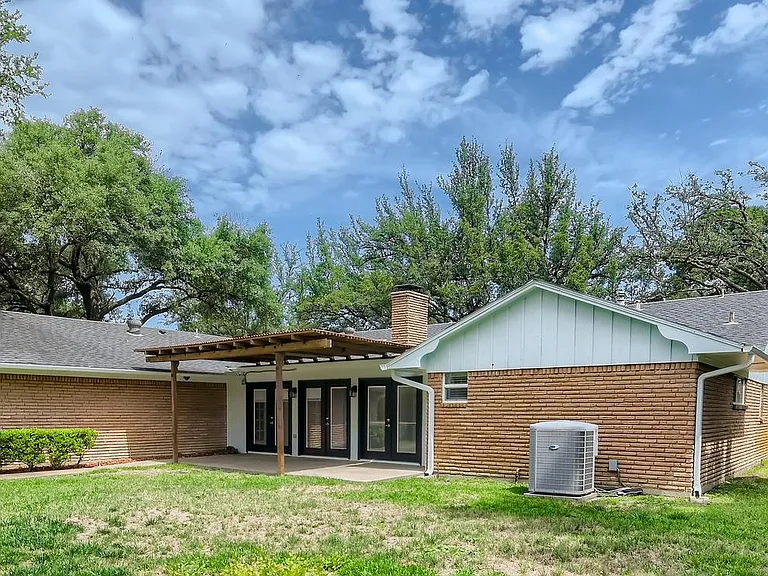 3210 Whirlaway Rd — Photo 19