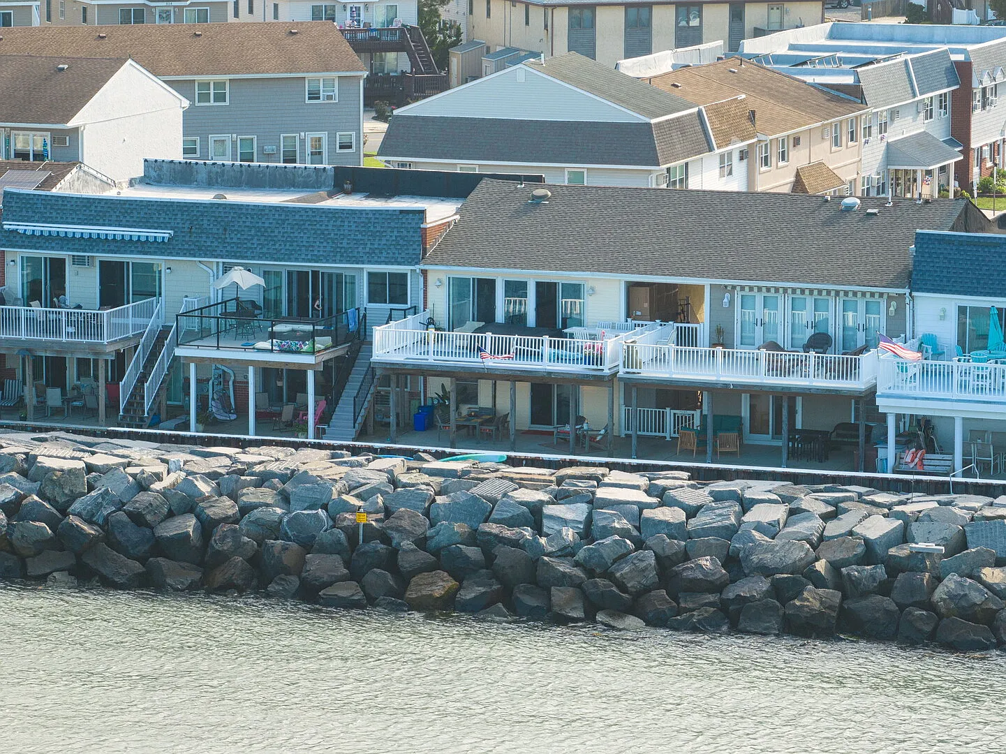 Waterfront North Wildwood Anglesea Family Retreat — Photo 2