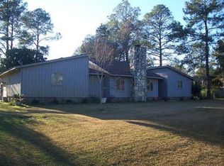 2002 Bateman Dr, Tifton, GA 31793