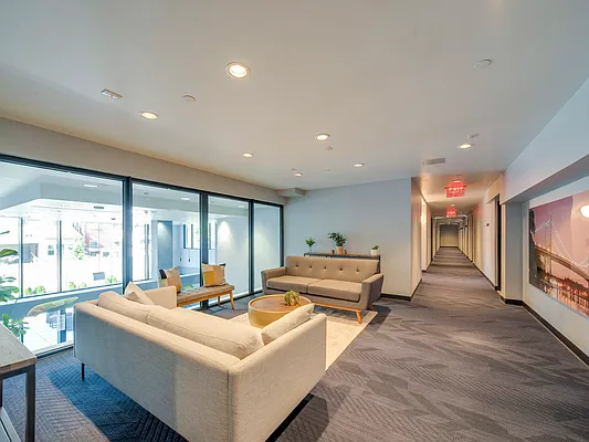 Rented by Bouklis Group | media 11