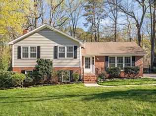 1113 Braemar Ct, Cary, NC 27511