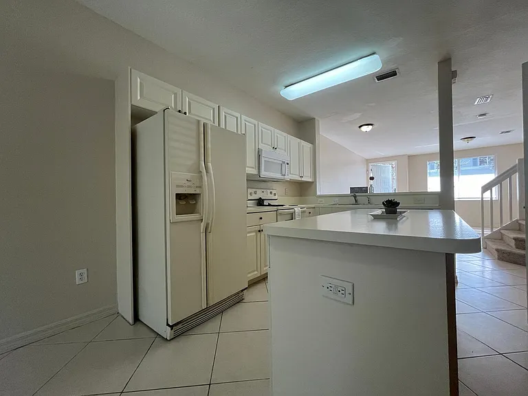 1932 Alamanda Way #655 — Photo 3