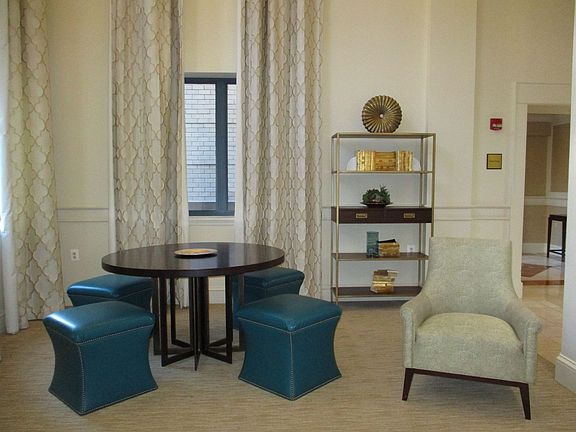 4th image of 3835 9th St APT 405E