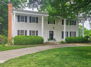 5430 NW Flint Ridge Rd, Kansas City, MO 64151