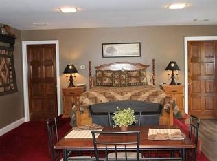 1245 Country Club Rd, Boyne Falls, MI 49713