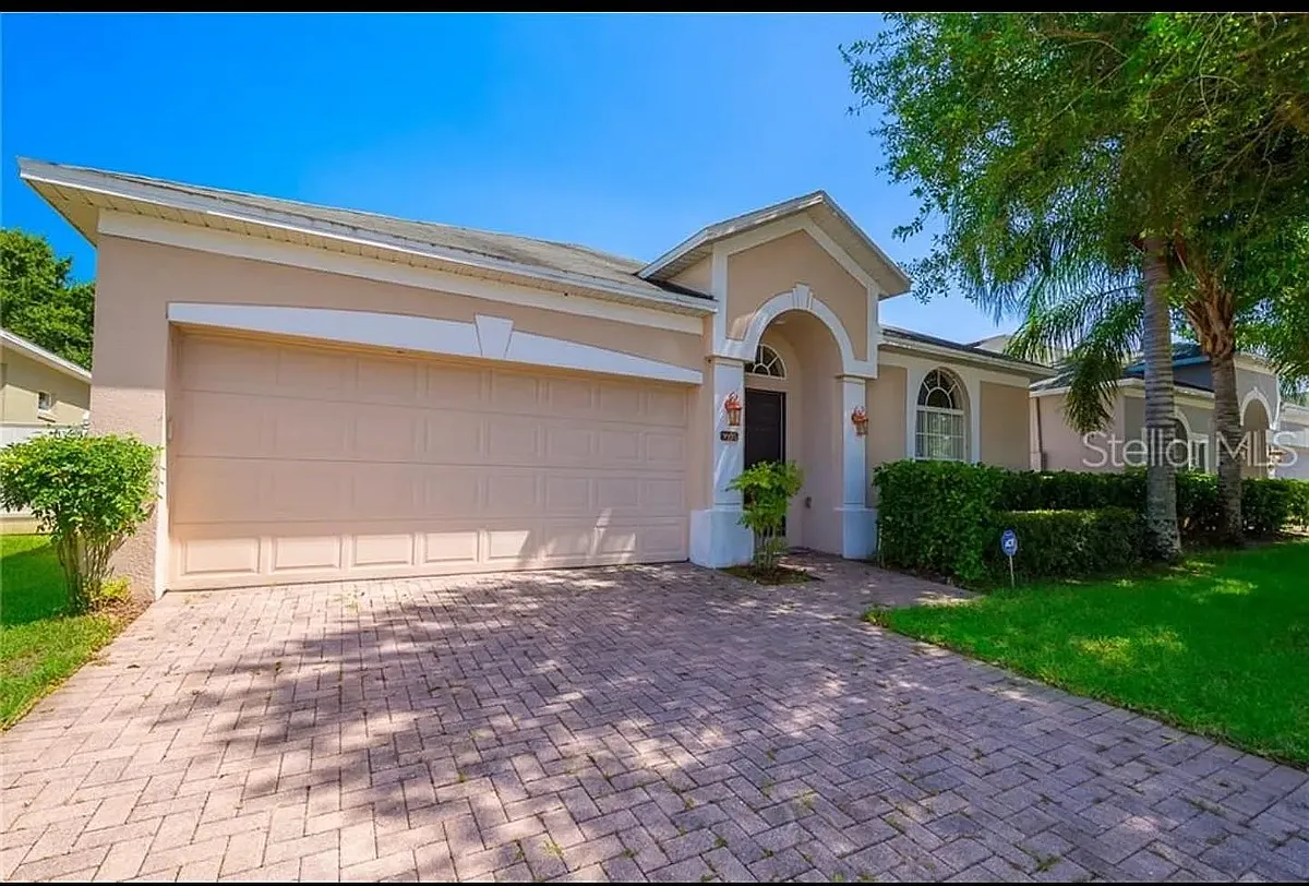 Building Photo - 9935 Shadow Creek Dr