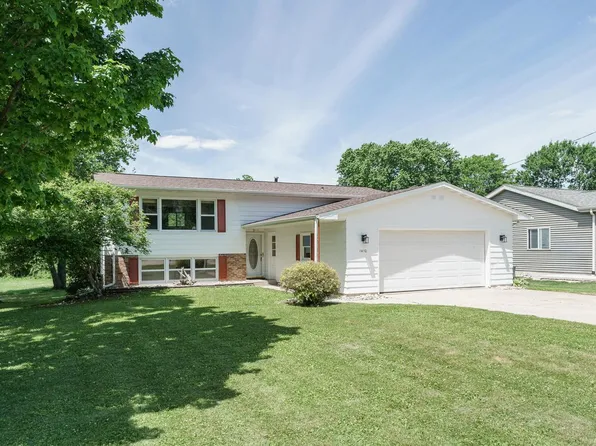 1410 Davis STREET, Watertown, WI 53098