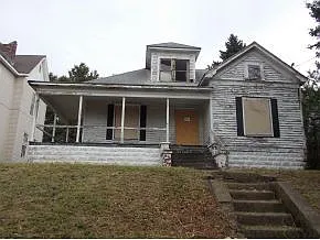 619 Buckner St photo 1